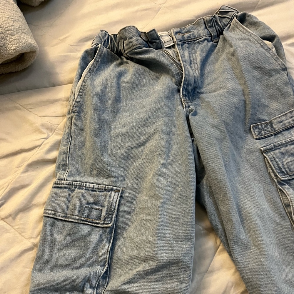 Jeans - Picture 2 of 5